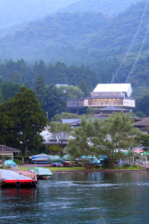 Hakone is part of the Fuji-Hakone-Izu National Park, less than 100 kilometers from Tokyo. Famous for hot springs, outdoor activities, natural beauty and the view of nearby Mt. Fuji, Hakone is one of the most popular destinations among Japanese and internaのeditorial素材