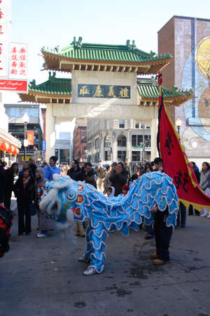 Lion dance in Chinatown, Boston during Chinese New Year celebration

のeditorial素材