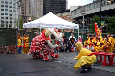 Lion dance in Chinatown, Boston during Chinese New Year celebration
のeditorial素材