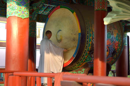 Bongeunsa Buddhist Temple in Seoul, South Korea
のeditorial素材