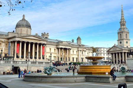 Trafalgar Square is a public space and tourist attraction in central London.のeditorial素材