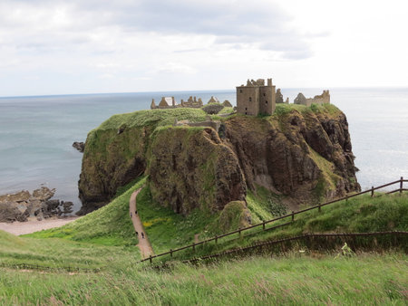 View of Dunnottar Castle, near Stonehaven, Scotlandのeditorial素材