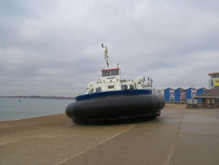 Hovercraft which runs between Portsmouth and the Isle of Wight in the UK.のeditorial素材