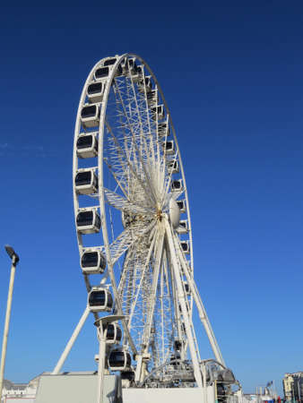 View of the Big Wheel adjacent to the pier in Brighton, UK.のeditorial素材