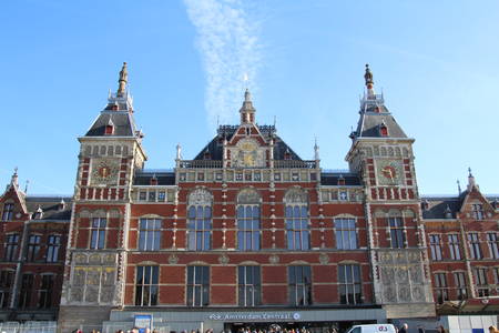 Centraal railway station in Amsterdam, Netherlands,のeditorial素材