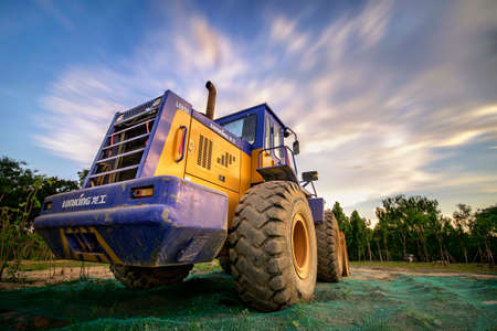 Loaderのeditorial素材