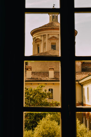 View from the window to the Basilica of Santa Maria Assunta in Florence, Italyの写真素材
