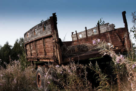 Abandoned old tractor trailerの写真素材