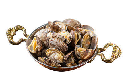 Garlic white wine shells Clams, vongole in a skillet with herbs. Isolated on white background. Top viewの写真素材