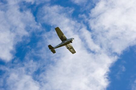 airplane free in the air