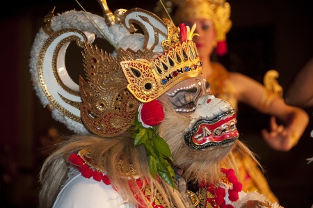 UBUD - 05 April 2011: the bad guy monster at dance festival for tourUBUD - 05 April 2011: the bad guy monster at dance festival for tourist  on April 05 2011 in Ubud, Indonesiaist  on April 05 2011 in Ubud, Indonesiaのeditorial素材