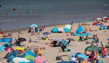 people travel to the beach because the hot weatherのeditorial素材