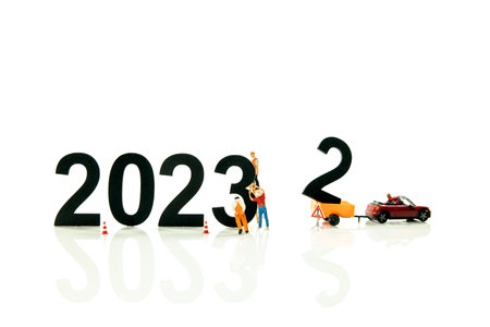 the new year 2023 and removing the old 2022