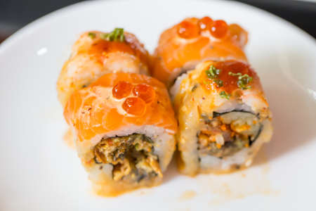Salmon sushi rollの写真素材