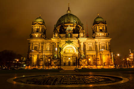 Berliner Dome at night, Berlin, Grmanyの写真素材
