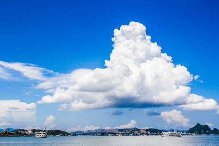 Huge poodle cloudの写真素材