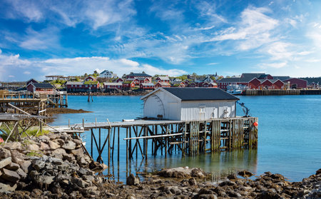 Lofoten is an archipelago in the county of Nordland, Norway. Is known for a distinctive scenery with dramatic mountains and peaks, open sea and sheltered bays, beaches and untouched lands.のeditorial素材