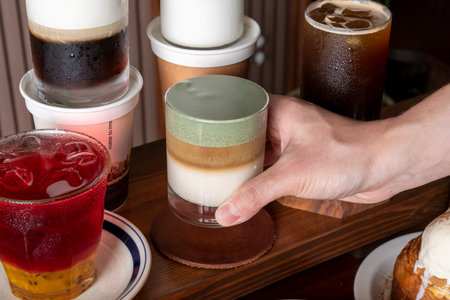 Cafe, cold brew, americano, coffee, ice, mugwort, latte, Einspanner, hallabong, punch, cookie, dumping, vanilla,の写真素材