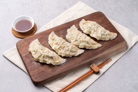 Korean food, handmade king dumplings, dumplings, steamed dumplings, beef bulgogi hot pot, beef, hot pot, king galgitang, galbitangの写真素材