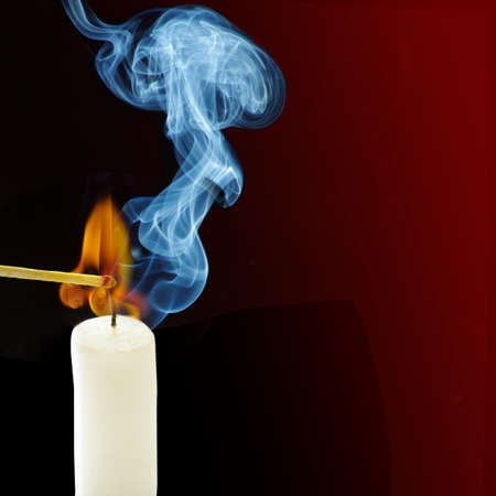 candle on a dark backgroundの写真素材