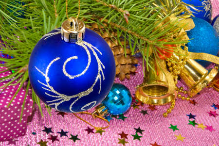 Image of many bright Christmas toysの写真素材