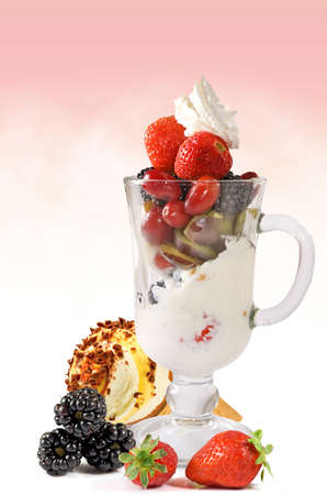 Image of ice cream and fruit close upの写真素材