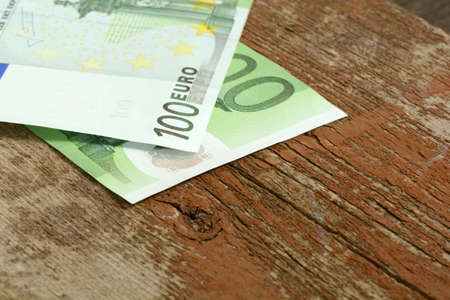 New euro banknotes
