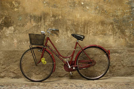 old women italian bike      の写真素材