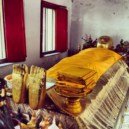 Sleeping Buddhaの素材