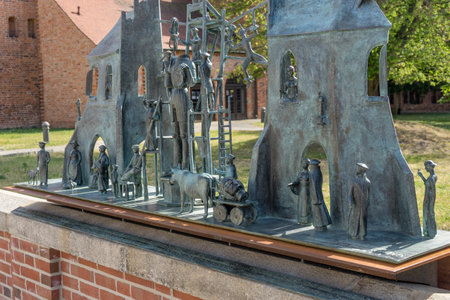 Sculptures in the courtyard of Krakow Castle, Polandの写真素材