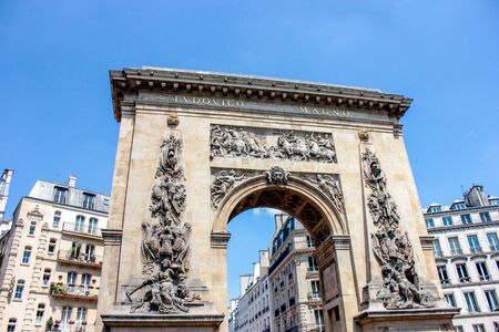 ancient triomphal arch in parisのeditorial素材