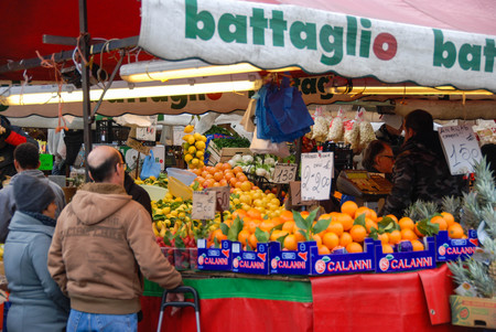 Open-air market at Porta Palazzo, Turin - Piedmont - May 2015のeditorial素材