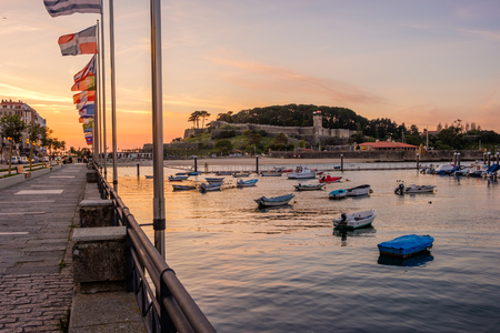 Baiona, Espanha - May 03, 2018 : Late afternoon by the harbor of Baiona, Pontevedra, Espanhaのeditorial素材
