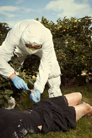 Young blonde woman in black apparel found in park - investigation