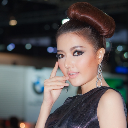 BANGKOK, THAILAND - DECEMBER 4  Kia Pavillion, in Bangkok, Thailand on December, 2012  Unidentified female model at Kia Pavillion in THE 29th THAILAND INTERNATIONAL MOTOR EXPO 2012 のeditorial素材