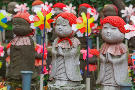 Jizo Statues for the unborn children at Zojoji Temple in Tokyoのeditorial素材