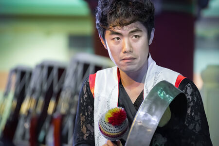 BANGKOK, THAILAND - AUGUST 29: Tamu in Bangkok, Thailand on August 29, 2014. "Tamu" comprises six sets of imperial court dance which performed to Korean Emperor in the pastのeditorial素材