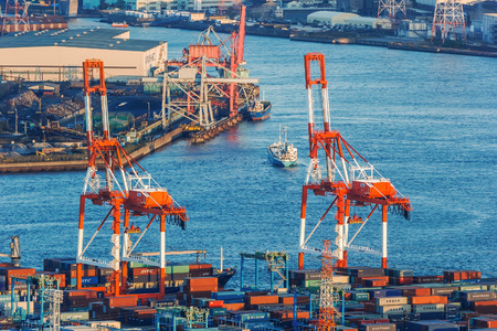OSAKA, JAPAN - OCTOBER 28: Osaka Bay in Osaka, Japan on October 28, 2014. Industries locate around Osaka Bay because there are skilled and plentiful workforce, many port facilities, efficient linkagesのeditorial素材