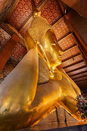 The Reclining Buddha at Wat Pho Pho Temple in Bangkok, Thailandのeditorial素材