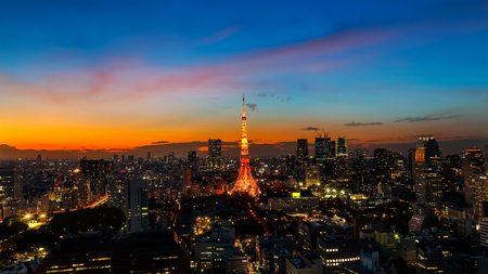 Tokyo Tower in Twilight

TOKYO, JAPAN - NOVEMBER 28, 2015: Tokyo Tower built in 1958, it was the main source of antenna leasing and tourism, over 150 million people visited the tower since its opening.のeditorial素材