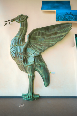 Liver bird, the most important symbol of Liverpool displayed in Museum of Liverpoolのeditorial素材