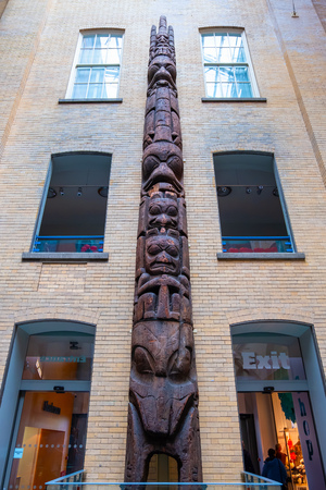 Liverpool, UK - May 16 2018: World Museum Liverpool houses extensive collections of archaeology, natural and physical sciences, included the Natural History Centre and a planetariumのeditorial素材