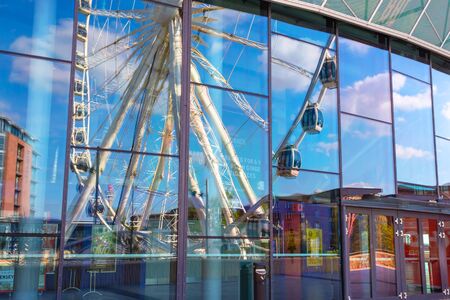 Liverpool, UK - May 17 2018: The Wheel of Liverpool on the Keel Wharf waterfront of the River Mersey, opened on 25 March 2010. The structure is 196 feet tall, weighs 365 tonnes and has 42 fully enclosed capsules attachedのeditorial素材