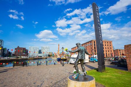 Liverpool, UK - May 17 2018: Sculpture of Billy Fury (1940-1983), one of the famous star of British Rock and Roll, the sculpture by Tom Murphy, erected in 2003 at the Royal Albert Dockのeditorial素材