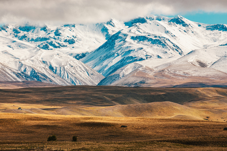 New Zealand scenic mountain landscape shot at Mount Cook National Park daytimeの写真素材