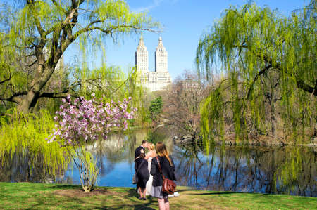 New York, NY, USA - April 19, 2015: With spring brings a new season of outdoor weddings and there is no better venue than Central Park in New York City.のeditorial素材