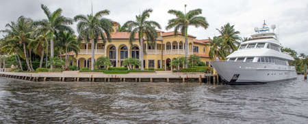 Waterfront real estate in Fort Lauderdale, Floridaのeditorial素材