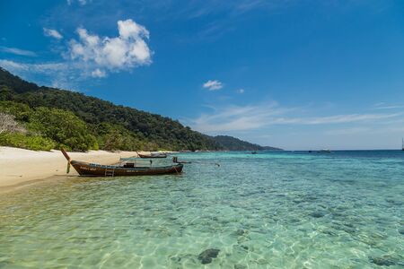 Cruise on the sea At Koh Lipe in Thailandのeditorial素材