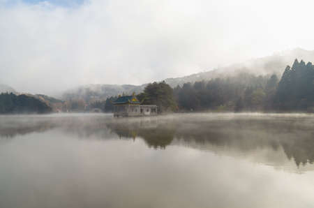 Autumn scenery of Jiangxi Jiujiang foggy Lushan Geological Parkの写真素材