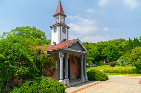 Summer scenery of Wuhan East Lake Scenic Areaのeditorial素材